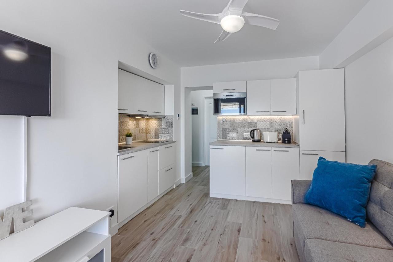 Fantastic View Apartment In Villamar Адехе Екстериор снимка